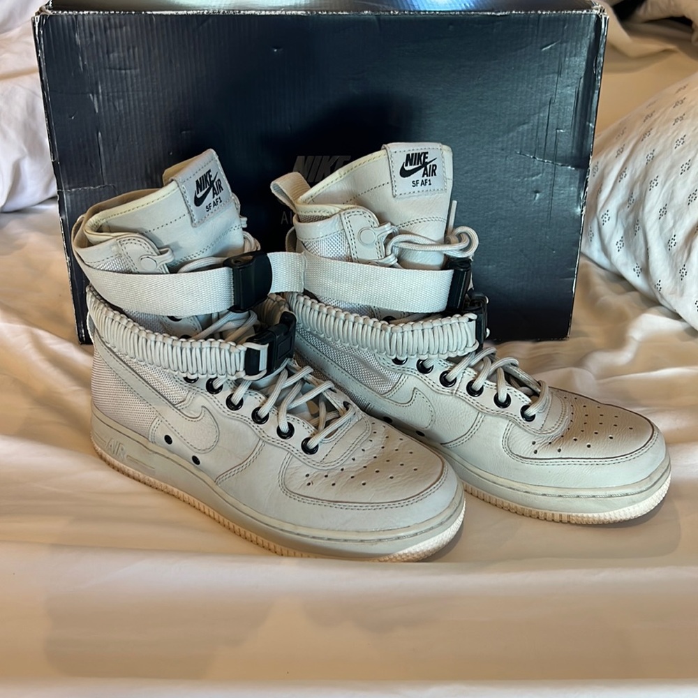 Nike Air Force 1 high tops